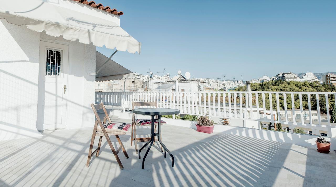Apartamento Top Floor Studio With Endless View Atenas Exterior foto