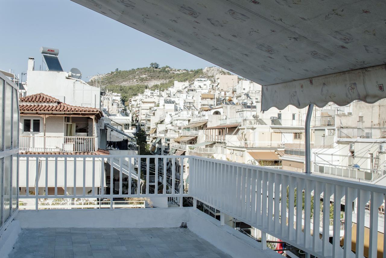 Apartamento Top Floor Studio With Endless View Atenas Exterior foto